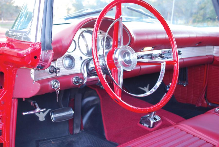  Ford Thunderbird 1957 года  (фото 38 из 86)